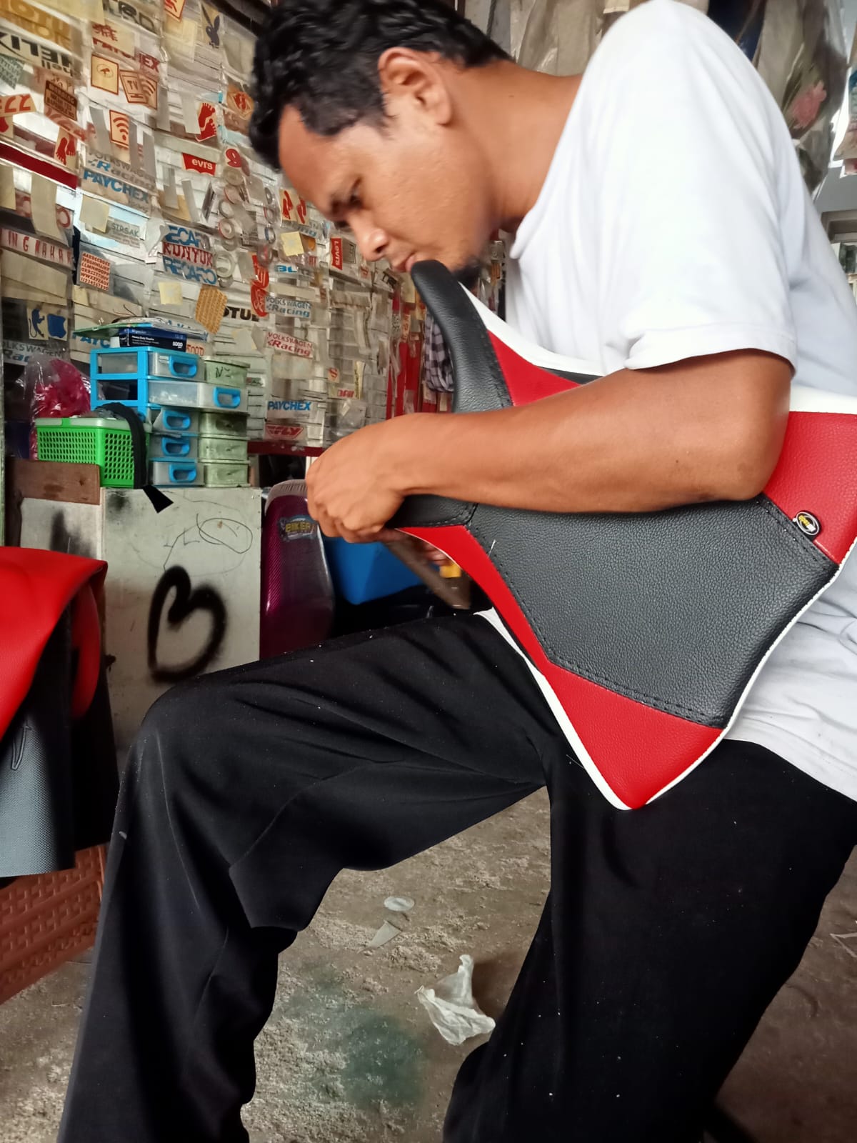 Furniture Kantor Pusat BCA